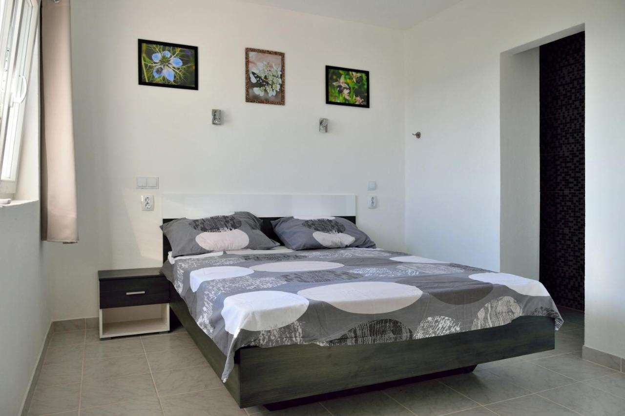 B&B On The Rocks Blizna Donja Bagian luar foto